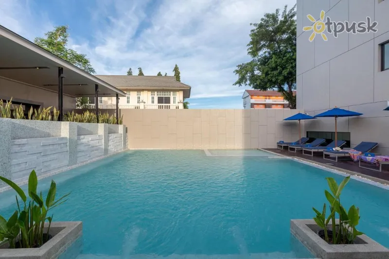 Фото отеля Patong Bay Residence 4* о. Пхукет Таїланд екстер'єр та басейни