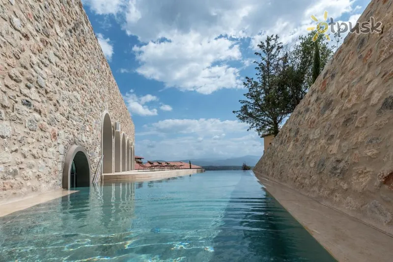 Фото отеля Euphoria Retreat 5* Peloponesas Graikija išorė ir baseinai