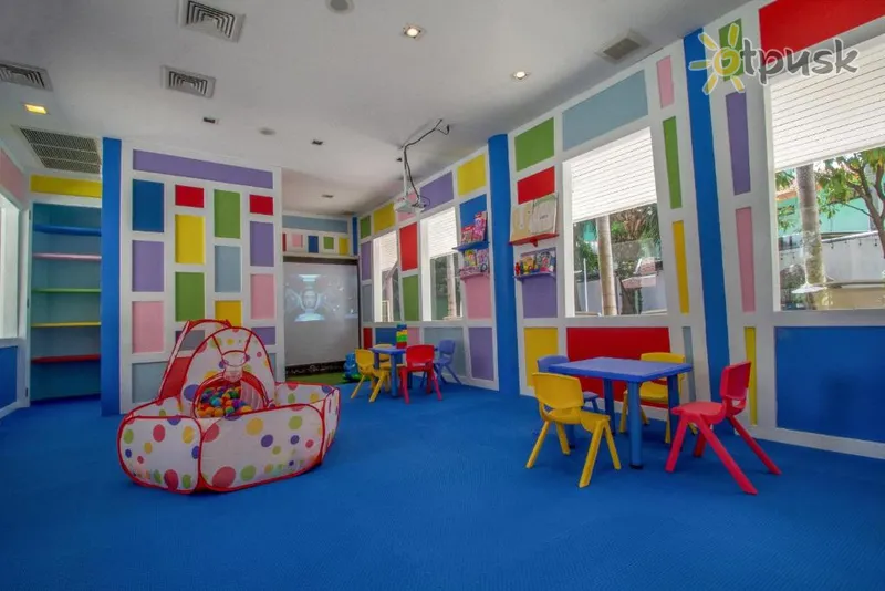 Фото отеля Heeton Concept Hotel Pattaya 4* Паттайя Таиланд для детей