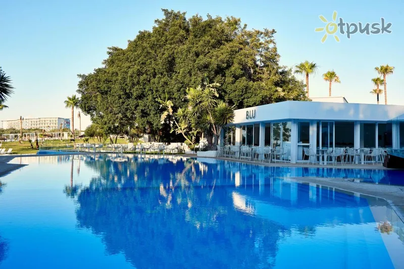 Фото отеля So White Club Resort 5* Aija Napa Kipra ārpuse un baseini