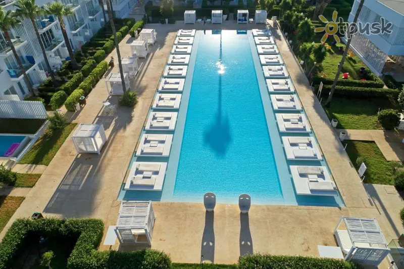 Фото отеля So White Club Resort 5* Aija Napa Kipra ārpuse un baseini