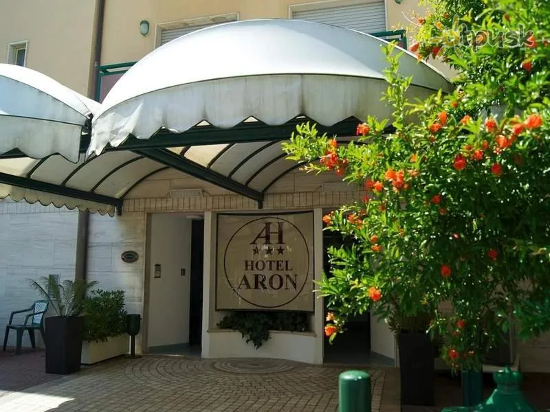 Фото отеля Aron Hotel 3* Ріміні Італія 