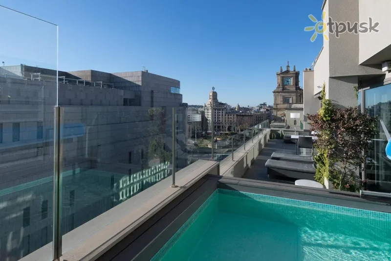 Фото отеля Catalonia Square 4* Barselona Ispanija išorė ir baseinai