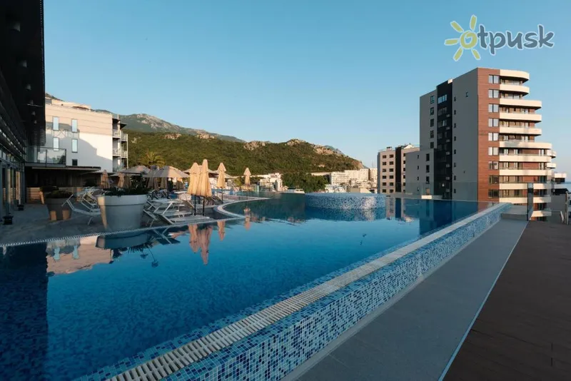 Фото отеля Eurostars Queen of Montenegro 4* Будва Чорногорія екстер'єр та басейни