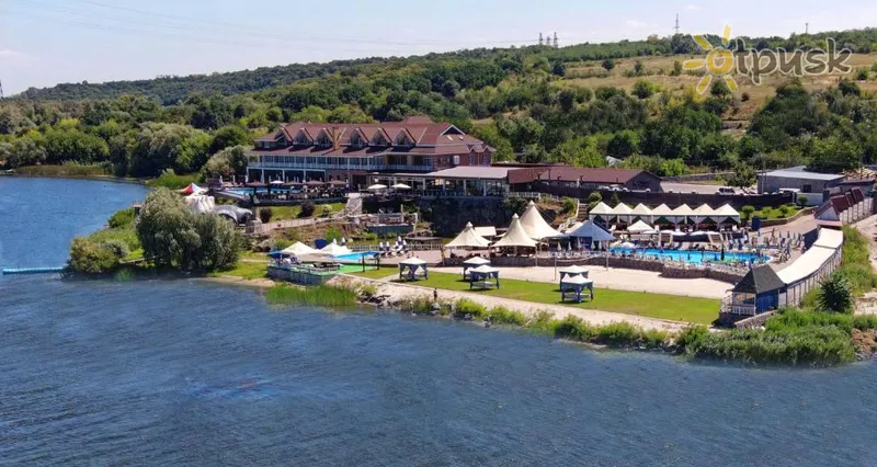 Фото отеля Potoki House Spa & Hotel 4* Кременчуг Украина экстерьер и бассейны