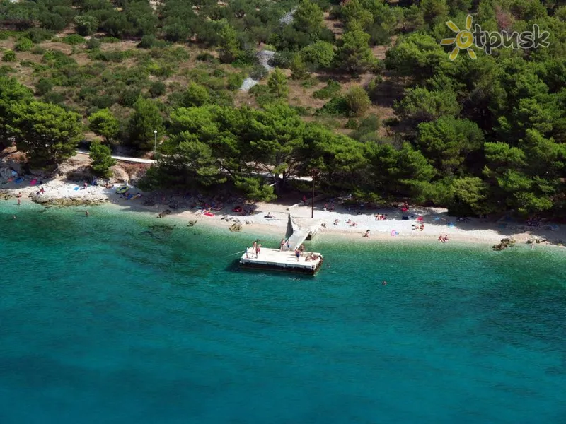 Фото отеля Basko Polje Mobile Homes Camp 3* Башка Вода Хорватія пляж