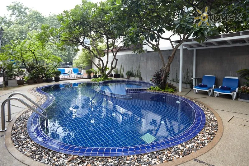 Фото отеля Anya Nana @ Sukhumvit - Bangkok 3* Бангкок Таиланд экстерьер и бассейны