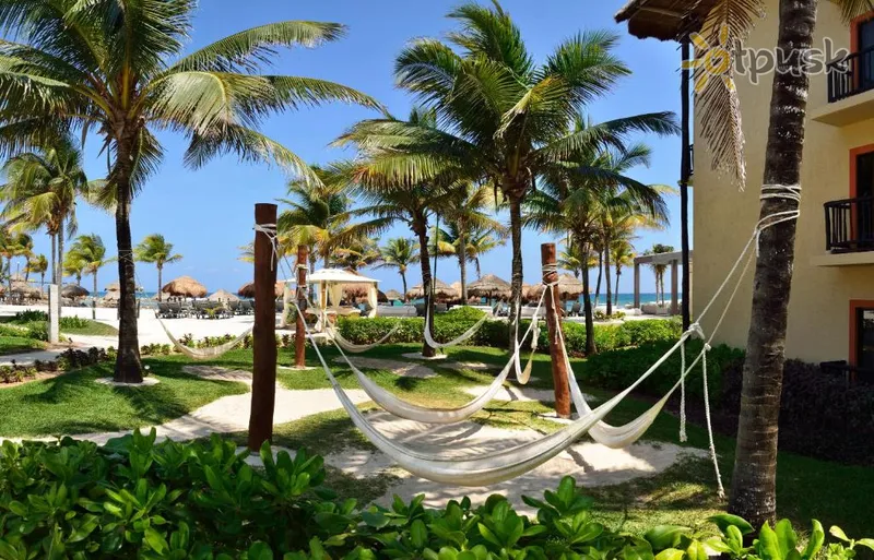 Фото отеля Catalonia Yucatan Beach 4* Ривьера Майя Мексика экстерьер и бассейны