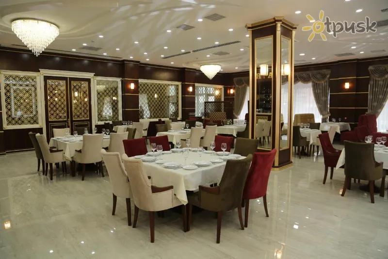 Фото отеля Atlas Hotel Baku 5* Баку Азербайджан бары и рестораны