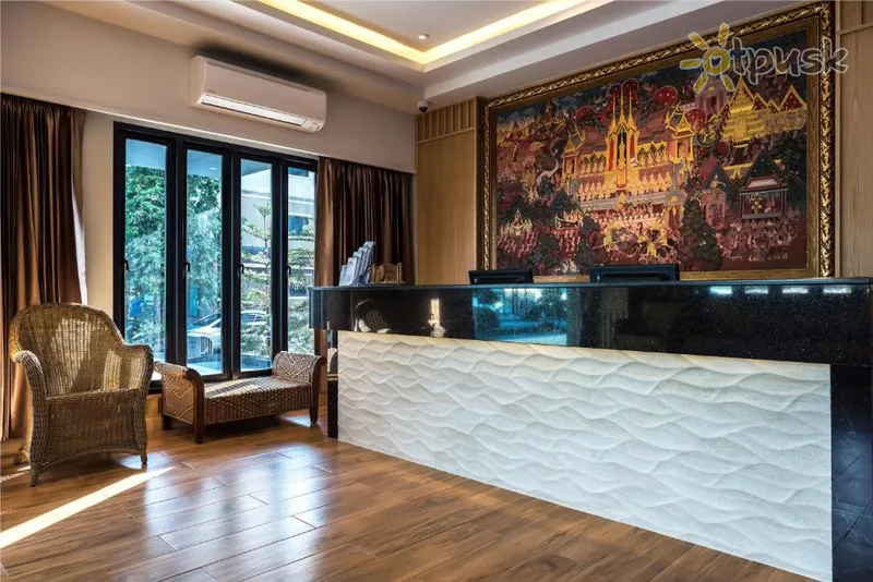 Фото отеля Golden Foyer Suvarnabhumi Airport Hotel 4* Бангкок Таїланд лобі та інтер'єр
