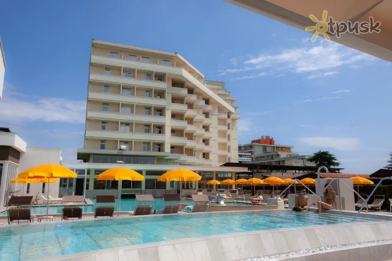 Фото отеля Terme Abano Verdi Hotel 4* Абано Терме Італія екстер'єр та басейни