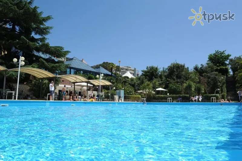Фото отеля Villa Rosa Hotel 4* Бриндизи Италия экстерьер и бассейны