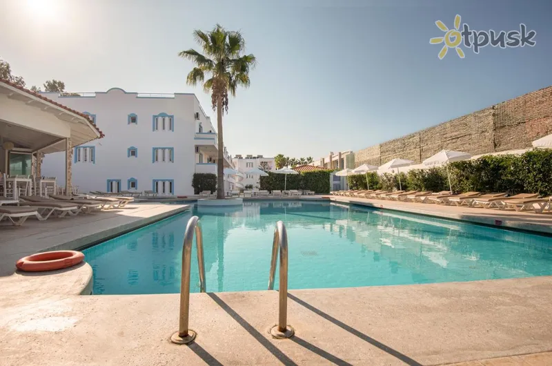Фото отеля Aegean Blu Hotel & Apartments 4* о. Кос Греция экстерьер и бассейны