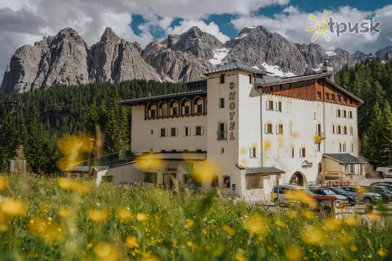 Фото отеля B&B Passo Tre Croci Cortina Hotel 3* Больцано Италия 