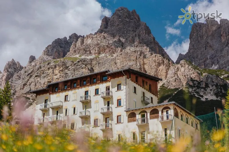 Фото отеля B&B Passo Tre Croci Cortina Hotel 3* Больцано Італія 