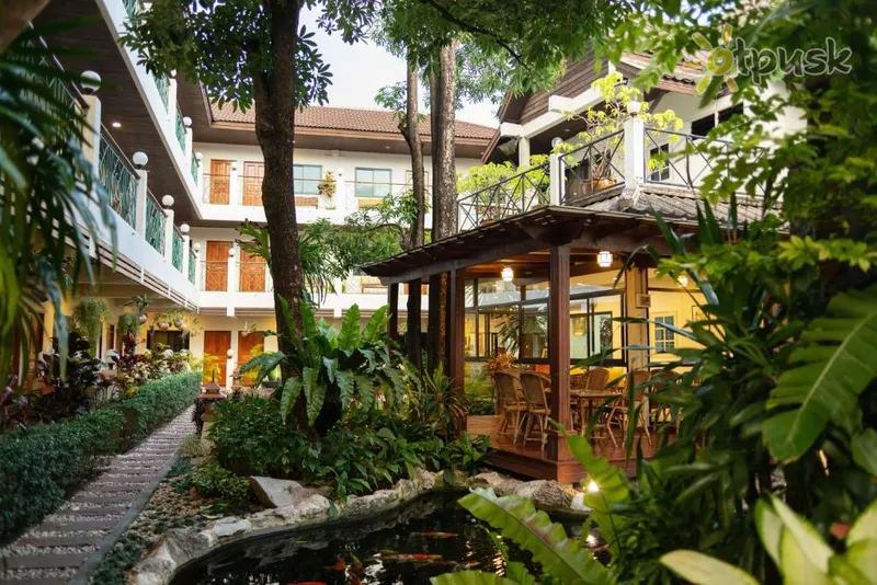 Фото отеля Charlie House Pinklao 3* Бангкок Таиланд экстерьер и бассейны