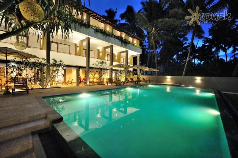 Фото отеля Tantalize Beach Resort 3* Хіккадува Шрі Ланка екстер'єр та басейни