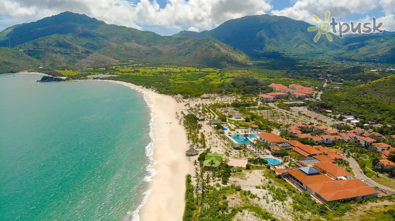 Фото отеля Sunsol Ecoland & Beach Resort 4* о. Маргарита Венесуэла экстерьер и бассейны