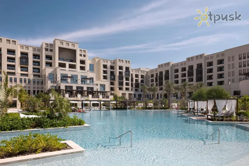 Фото отеля Jumeirah Gulf of Bahrain Resort & Spa 5* Manama Bahreinas išorė ir baseinai