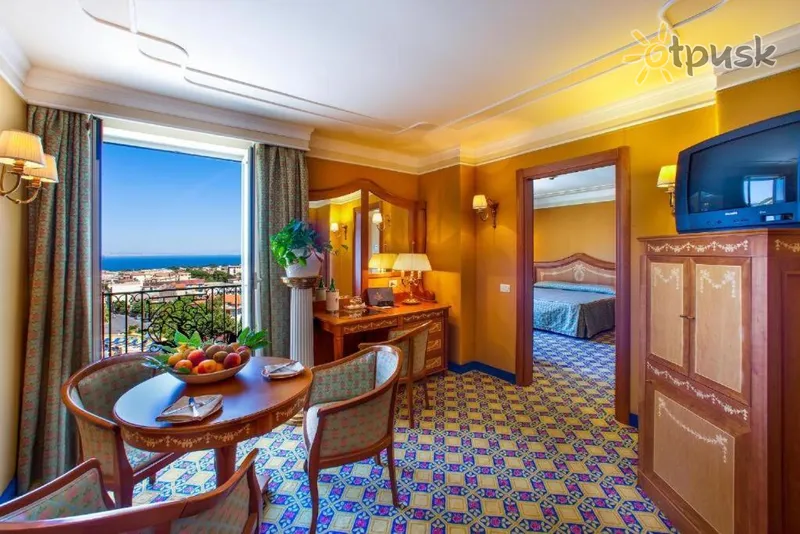 Фото отеля Grand La Pace Hotel 5* Сорренто Італія 