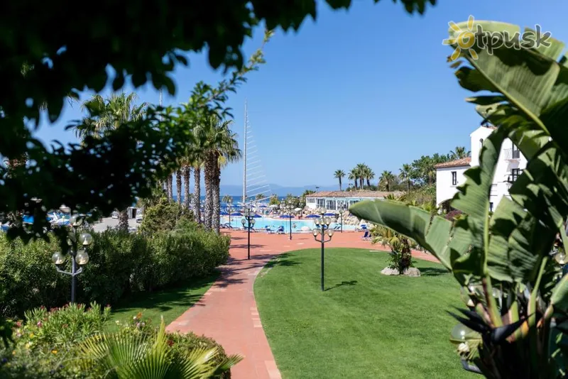 Фото отеля Sighientu Resort 4* о. Сардинія Італія екстер'єр та басейни