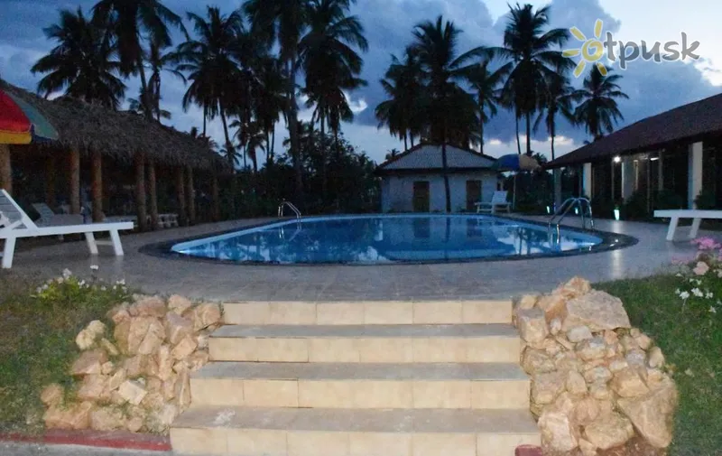 Фото отеля Italian Guest 3* Тринкомали Шри-Ланка 