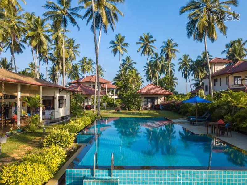 Фото отеля Lanka Beach Bungalows 4* Тангалле Шри-Ланка 