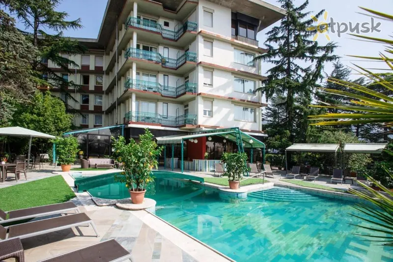 Фото отеля Grand Hotel Panoramic 4* Montekatīni Itālija ārpuse un baseini