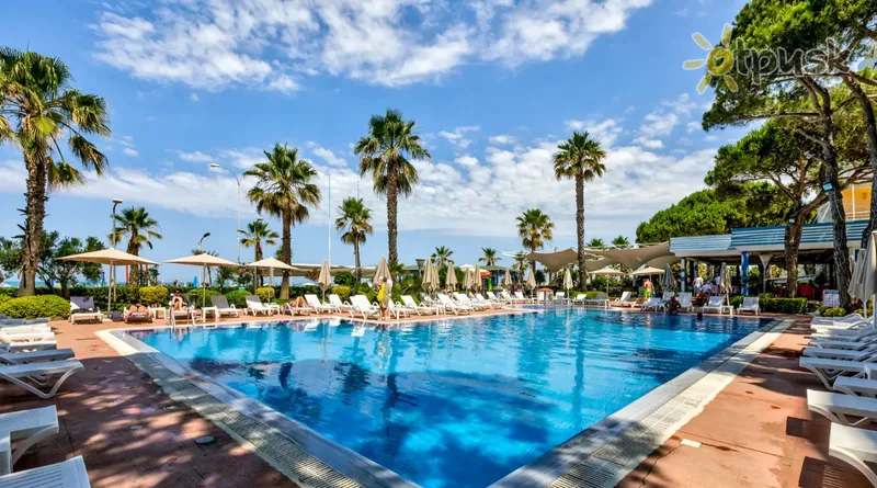 Фото отеля Fafa One 4* Дуррес Албанія екстер'єр та басейни