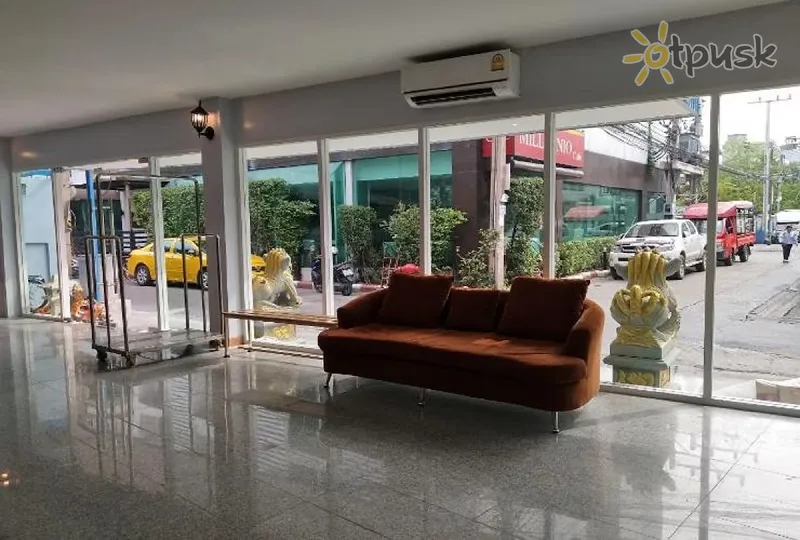 Фото отеля Bird Room Hotel 2* Бангкок Таиланд лобби и интерьер