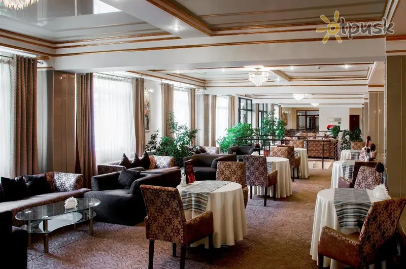 Фото отеля Astana International Hotel 4* Алматы Казахстан бары и рестораны