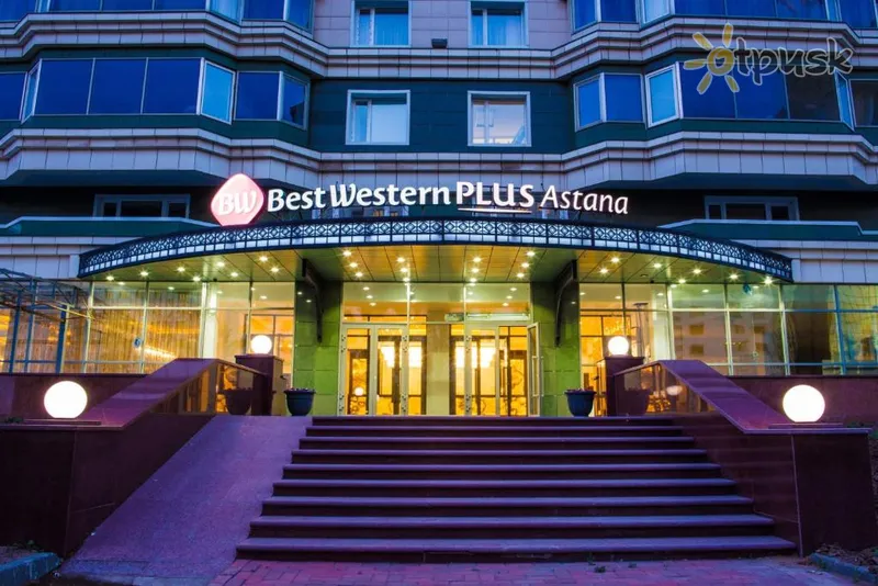 Фото отеля Best Western Plus Astana 4* Астана Казахстан экстерьер и бассейны