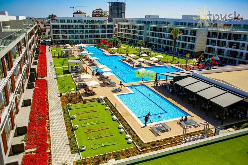 Фото отеля Courtyard Long Beach Holiday Resort 3* Айя Напа Кіпр 