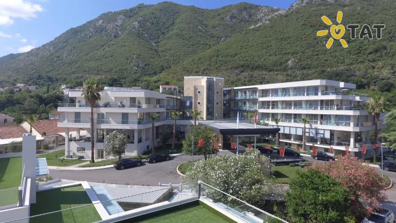 Фото отеля Hyatt Regency Kotor Bay Resort 5* Kotoras Juodkalnija išorė ir baseinai