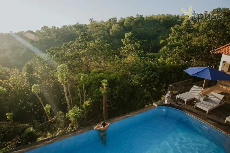 Фото отеля Abasan Hill Hotel & Spa 4* о. Нуса-Пенида Индонезия экстерьер и бассейны