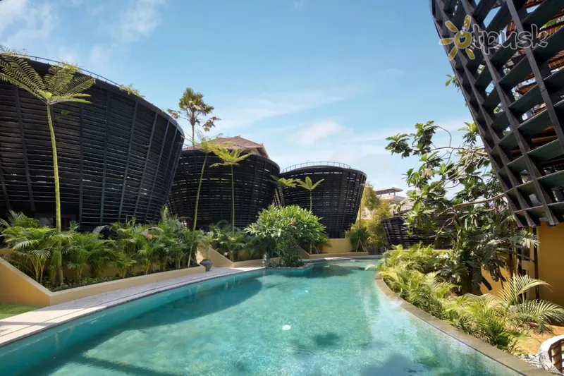 Фото отеля Canggu Cabana Resort By Ini Vie Hospitality 5* Денпасар (о. Бали) Индонезия экстерьер и бассейны