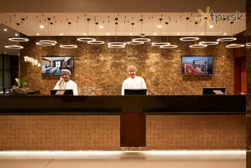 Фото отеля Royal Tulip Muscat 4* Маскат Оман лобби и интерьер