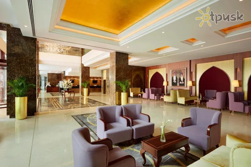 Фото отеля Royal Tulip Muscat 4* Маскат Оман лобі та інтер'єр