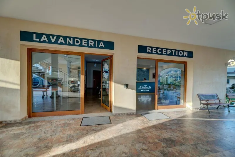 Фото отеля Residence Pierre & Vacances Badus 4* о. Сардиния Италия экстерьер и бассейны