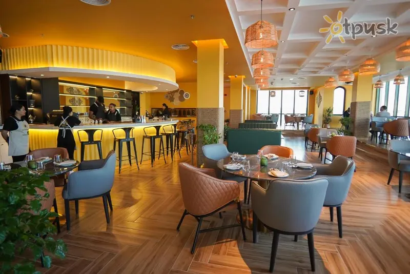 Фото отеля Concorde Creek View Hotel 4* Дубай ОАЭ бары и рестораны