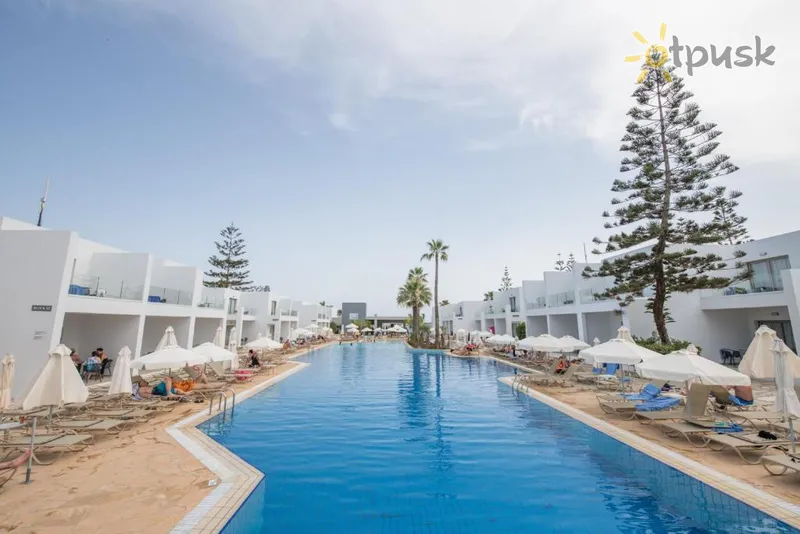 Фото отеля Atlantica Panthea Resort 4* Айя Напа Кіпр 