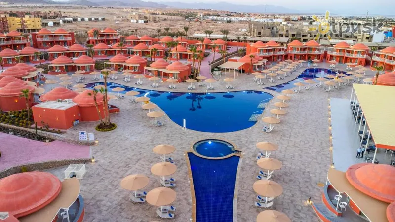 Фото отеля Albatros Laguna Club Resort 4* Šarm eš Šeiha Ēģipte ārpuse un baseini