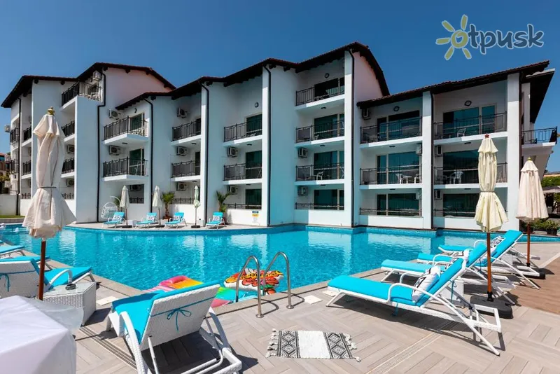 Фото отеля Royal Calisto Hotel 3* Созопіль Болгарія екстер'єр та басейни