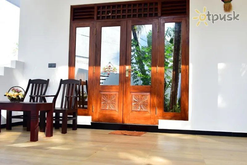 Фото отеля Aliya Aliya 2* Хіккадува Шрі Ланка екстер'єр та басейни