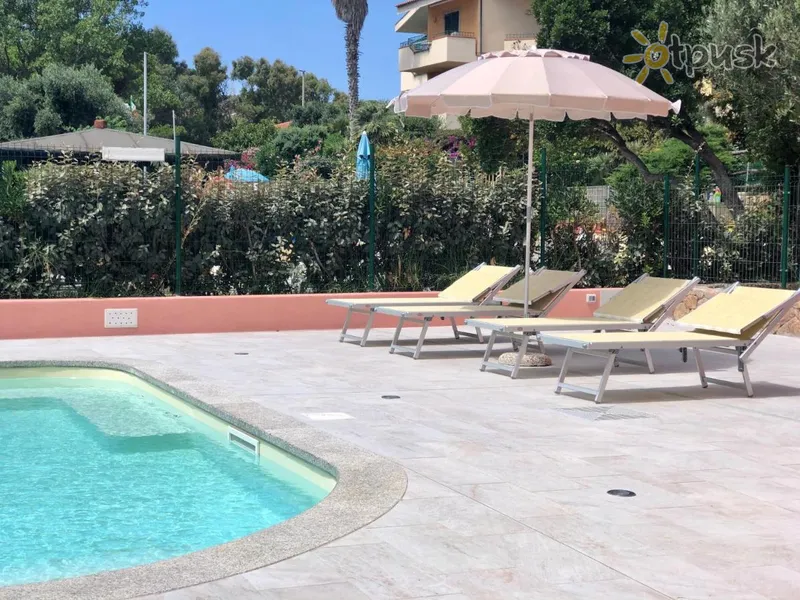 Фото отеля I Mirti Bianchi Residence 3* о. Сардиния Италия экстерьер и бассейны