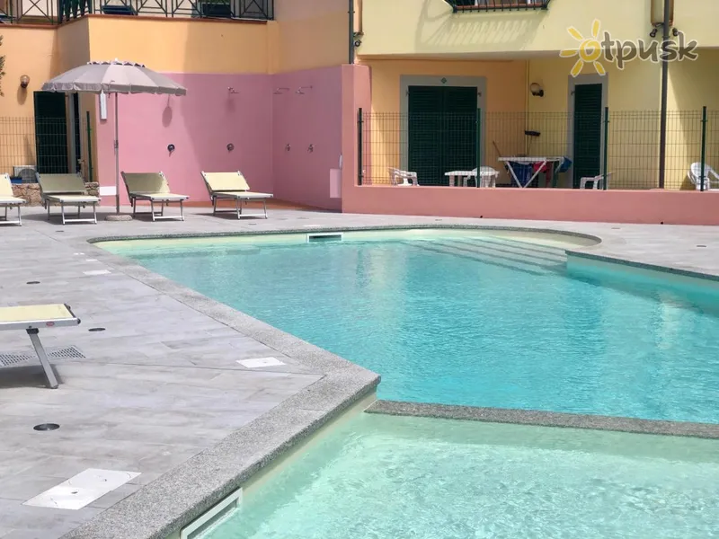 Фото отеля I Mirti Bianchi Residence 3* о. Сардинія Італія екстер'єр та басейни