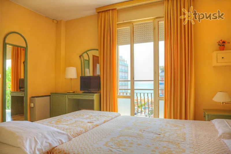 Фото отеля Amalfi Hotel 3* Лидо Ди Езоло Италия 