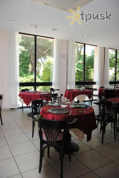 Фото отеля Capriccio Hotel 4* Riminis Italija barai ir restoranai