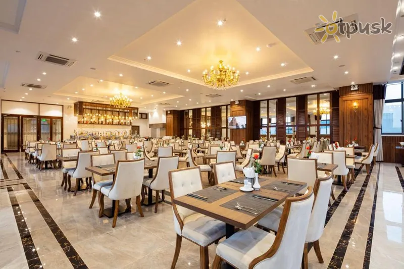Фото отеля Aston Nha Trang City Hotel 4* Нячанг Вьетнам бары и рестораны