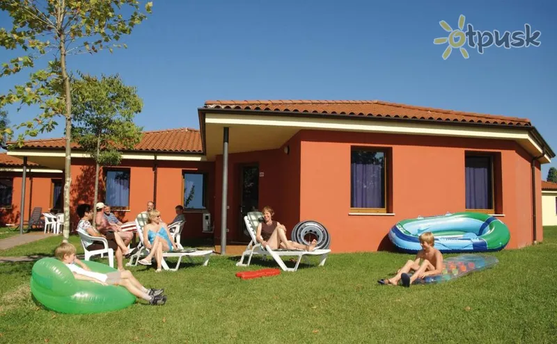 Фото отеля Bella Italia Camping 5* оз. Гарда Италия экстерьер и бассейны